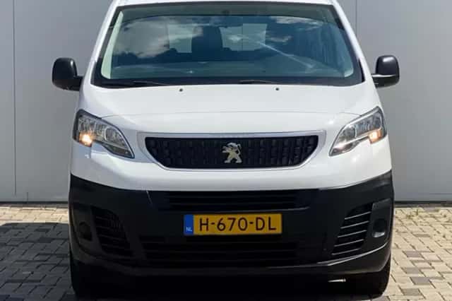 Peugeot Expert (2020) thumbnail 2