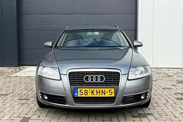 Audi A6 (2006) thumbnail 2