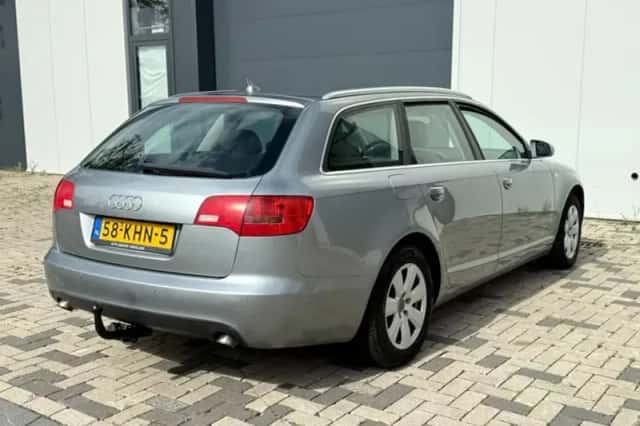 Audi A6 (2006) thumbnail 5