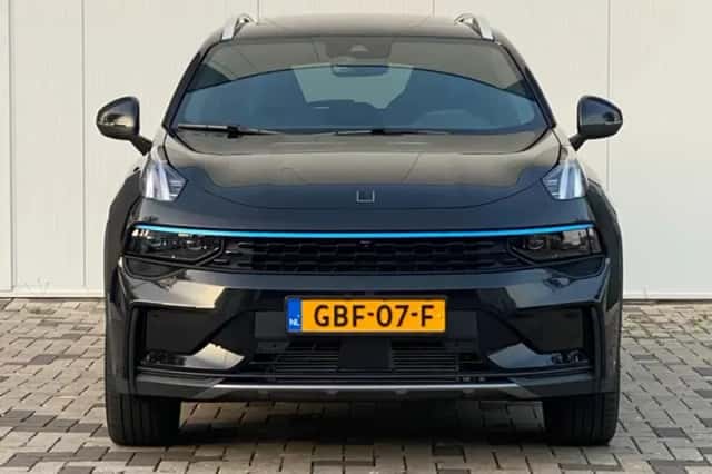 Lynk & Co 01 (2024) thumbnail 2