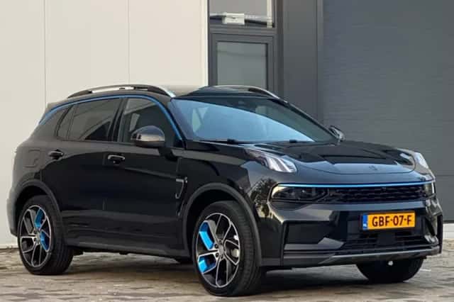 Lynk & Co 01 (2024) thumbnail 3
