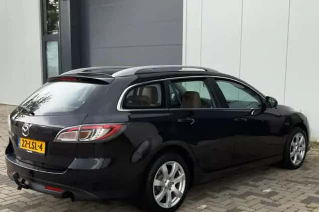 Mazda 6 (2010) thumbnail 4