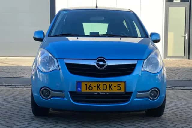 Opel Agila (2009) thumbnail 2