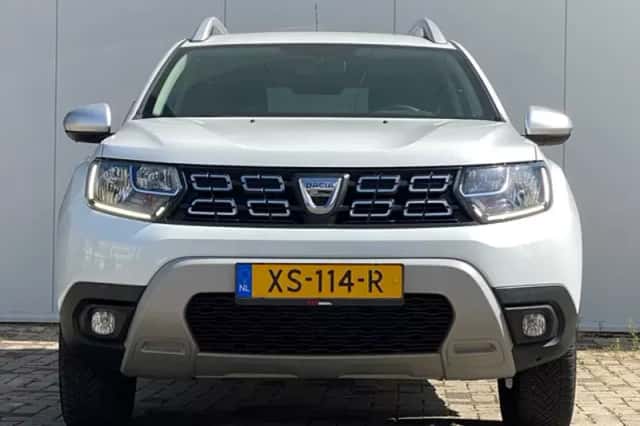 Dacia Duster (2019) thumbnail 2