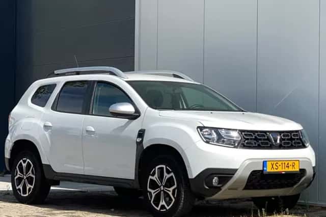 Dacia Duster (2019) thumbnail 3