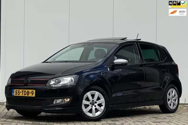 Volkswagen Polo (2012) thumbnail 1