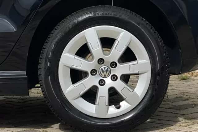 Volkswagen Polo (2012) thumbnail 5