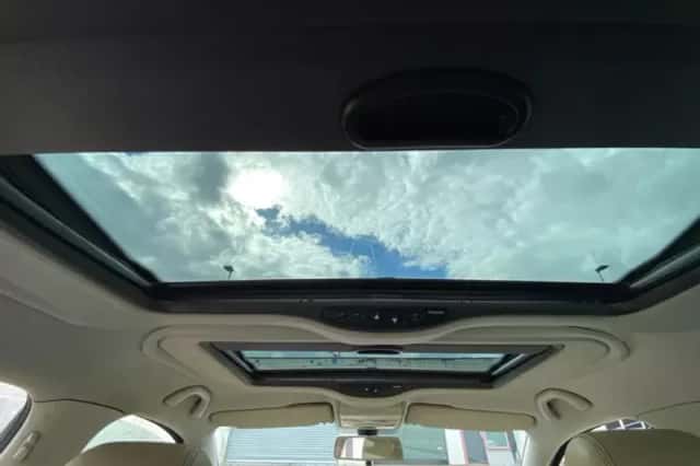Volkswagen Polo (2012) thumbnail 6
