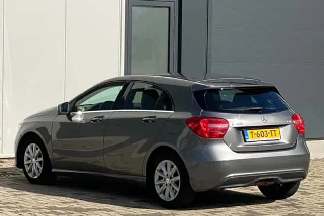 Mercedes-Benz A-Klasse (2013) thumbnail 4
