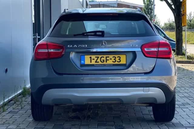 Mercedes-Benz GLA-Klasse (2014) thumbnail 5