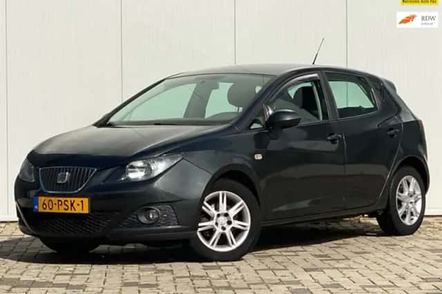 SEAT Ibiza (2011) thumbnail 1