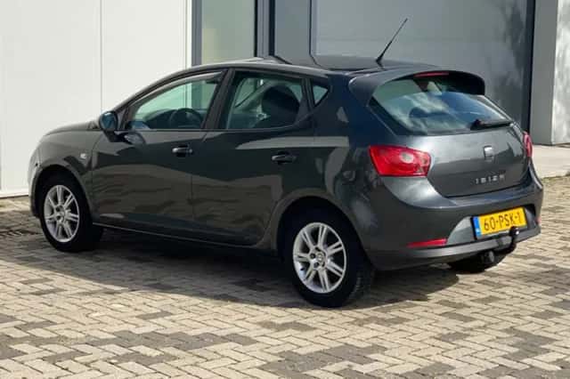 SEAT Ibiza (2011) thumbnail 6