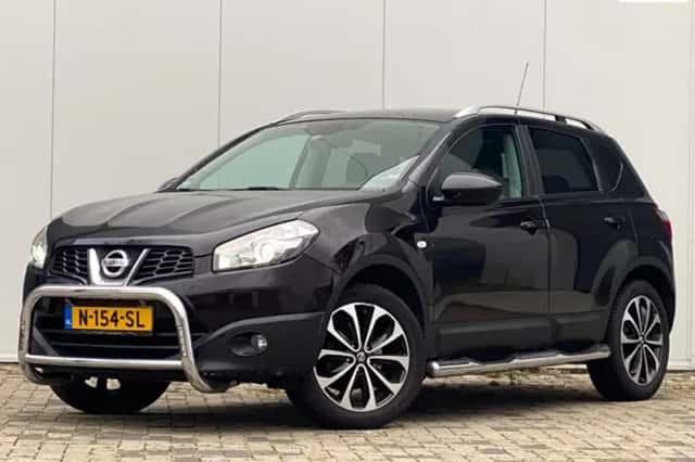 Nissan Qashqai (2010) thumbnail 1