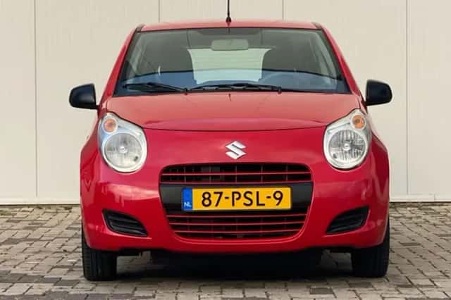 Suzuki Alto (2011) thumbnail 2