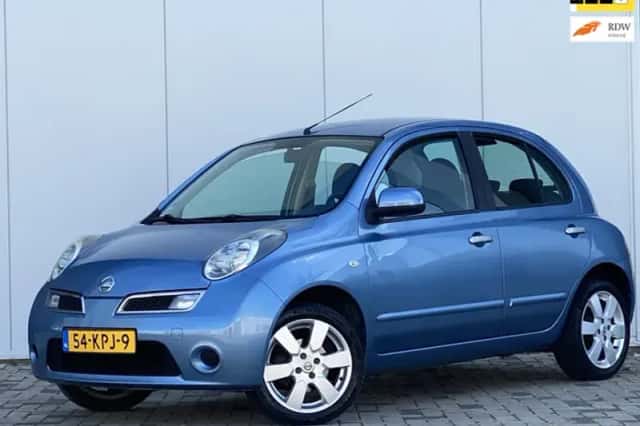 Nissan Micra (2010) thumbnail 1
