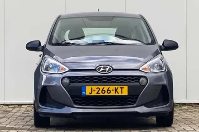 Hyundai i10 (2017) thumbnail 2