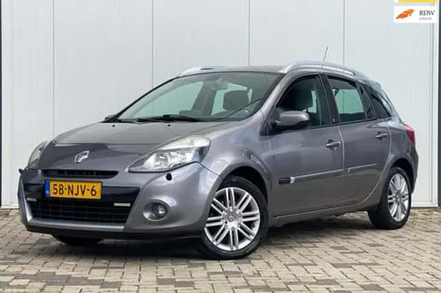 Renault Clio (2010) thumbnail 1