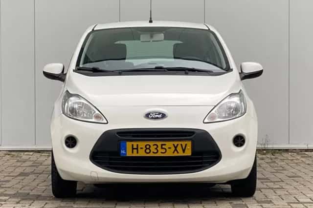 Ford Ka (2012) thumbnail 2