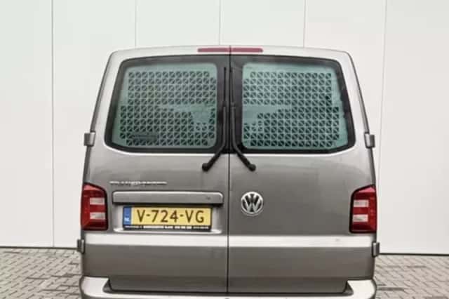 Volkswagen Transporter (2019) thumbnail 4