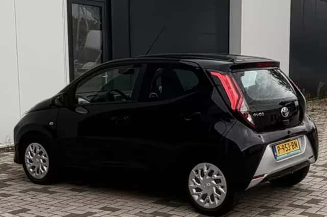 Toyota Aygo (2022) thumbnail 4