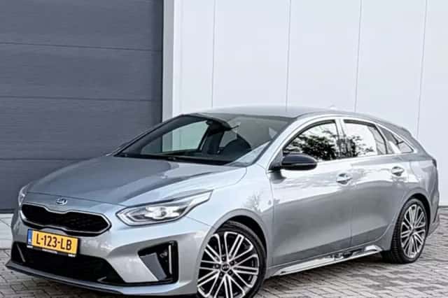 Kia ProCeed (2021) thumbnail 1
