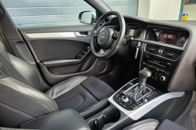 Audi A4 (2012) thumbnail 6