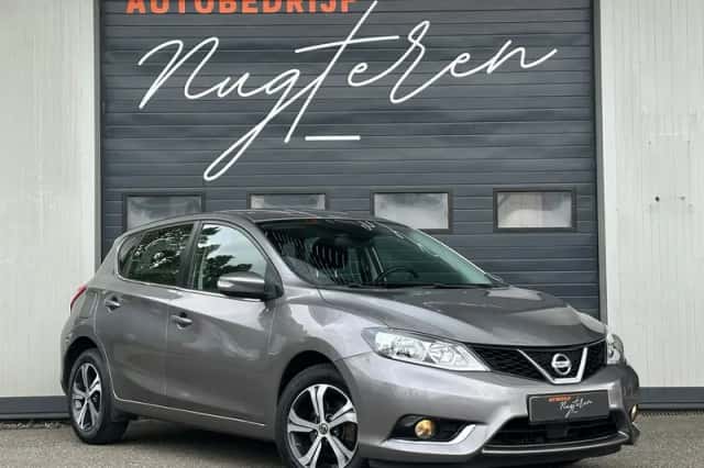 Nissan Pulsar (2016) thumbnail 1