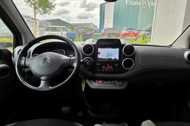 Citroën Berlingo (2015) thumbnail 6