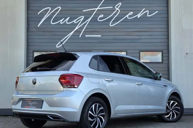 Volkswagen Polo (2021) thumbnail 4