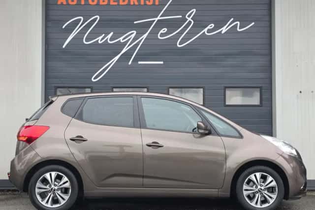 Kia Venga (2018) thumbnail 3