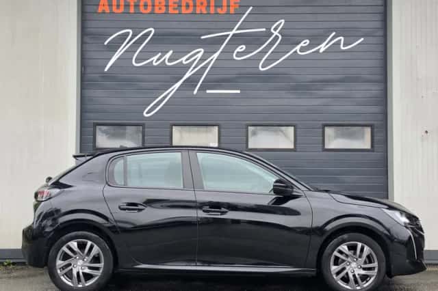 Peugeot 208 (2021) thumbnail 3
