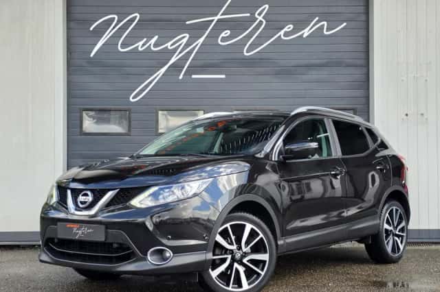 Nissan Qashqai (2015) thumbnail 1