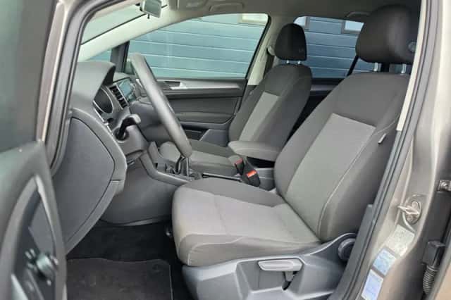 Volkswagen Golf Sportsvan (2014) thumbnail 5