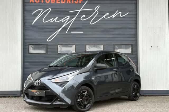 Toyota Aygo (2019) thumbnail 1