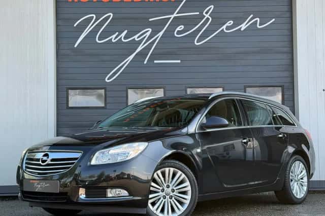 Opel Insignia (2013) thumbnail 1
