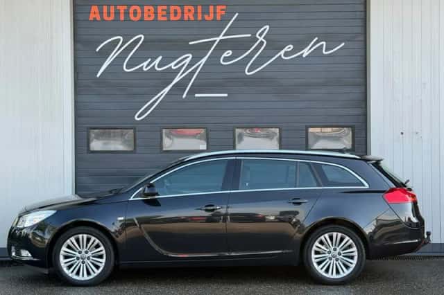 Opel Insignia (2013) thumbnail 2
