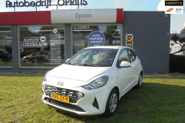 Hyundai i10 (2021) thumbnail 1