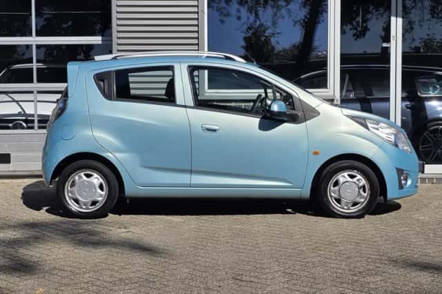 Chevrolet Spark (2010) thumbnail 6