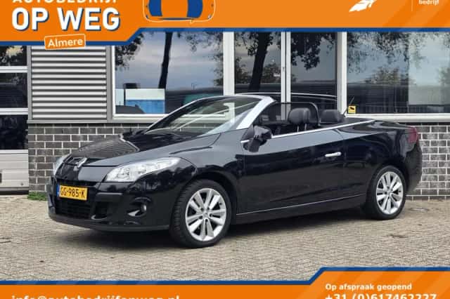Renault Mégane (2011) thumbnail 1