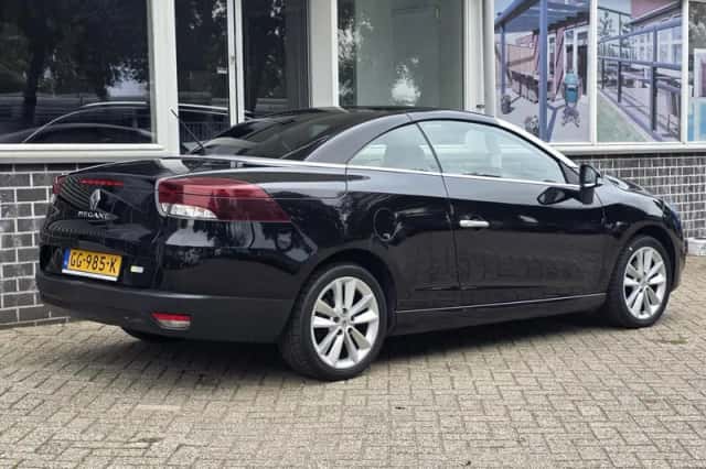 Renault Mégane (2011) thumbnail 5