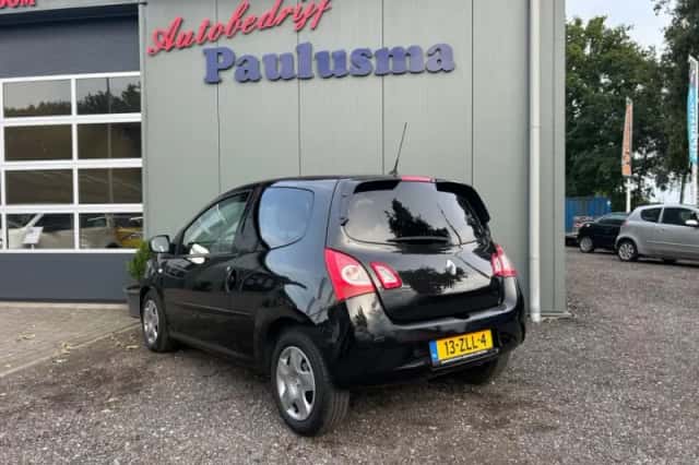 Renault Twingo (2013) thumbnail 3