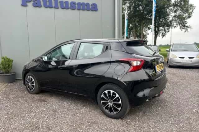 Nissan Micra (2020) thumbnail 3