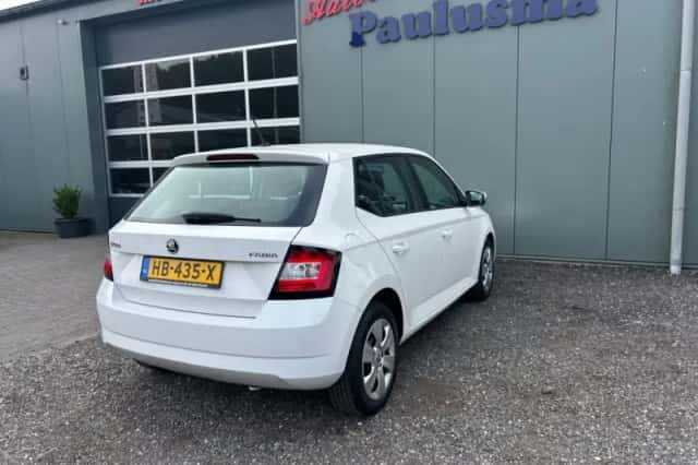Škoda Fabia (2016) thumbnail 6