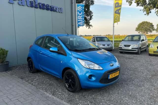 Ford Ka (2011) thumbnail 4