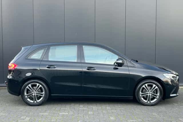 Mercedes-Benz B-Klasse (2019) thumbnail 2