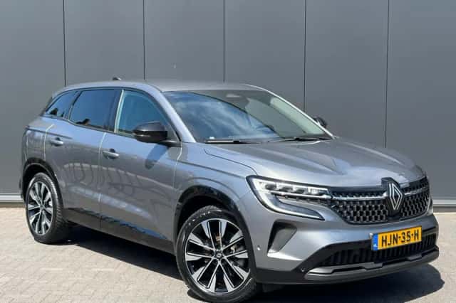 Renault Austral (2023) thumbnail 1