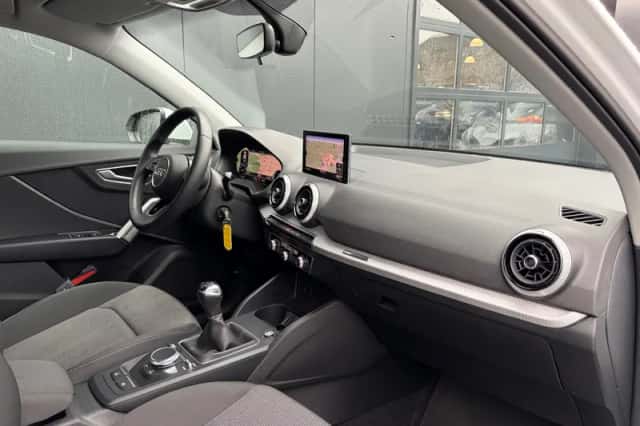 Audi Q2 (2023) thumbnail 5