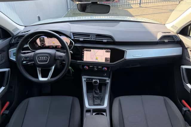Audi Q3 Sportback (2023) thumbnail 6