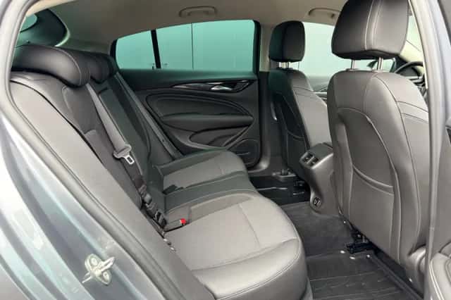 Opel Insignia (2019) thumbnail 4