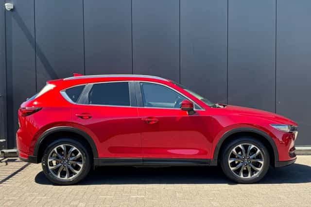 Mazda CX-5 (2017) thumbnail 2